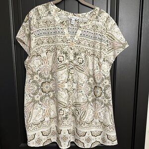 Women’s blouse